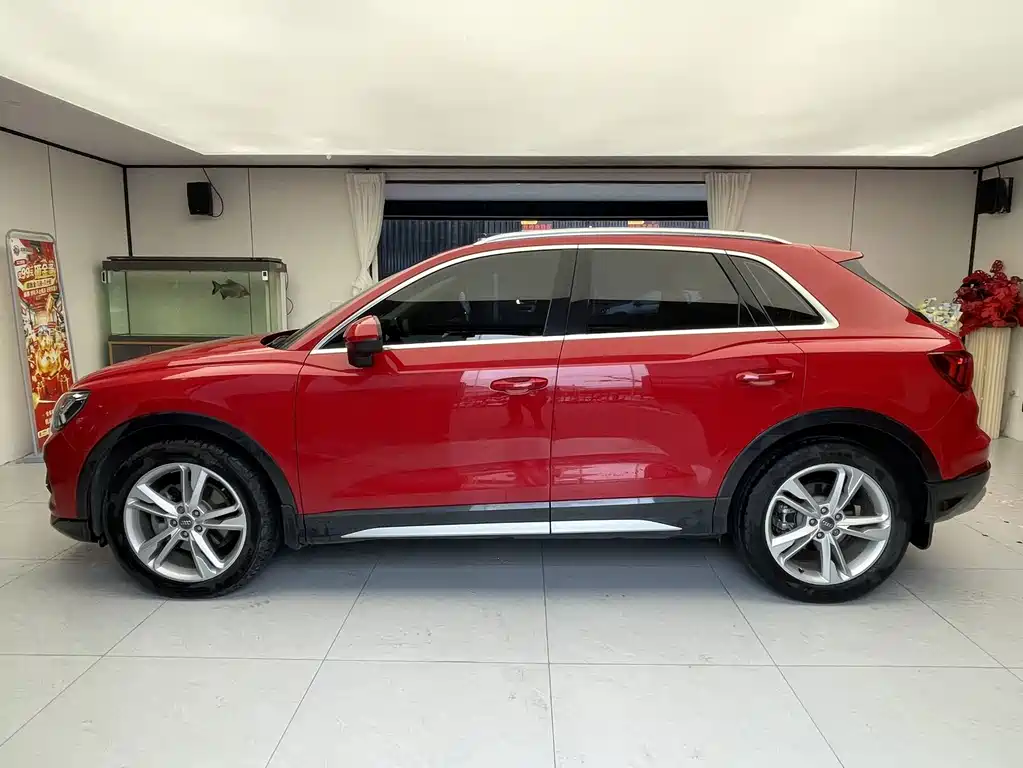 Audi Q3 — миниатюра 2