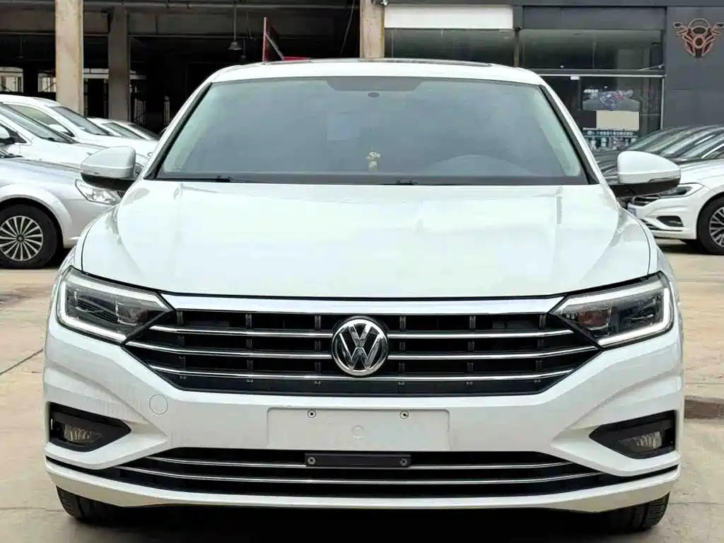 Volkswagen Sagitar — миниатюра 2