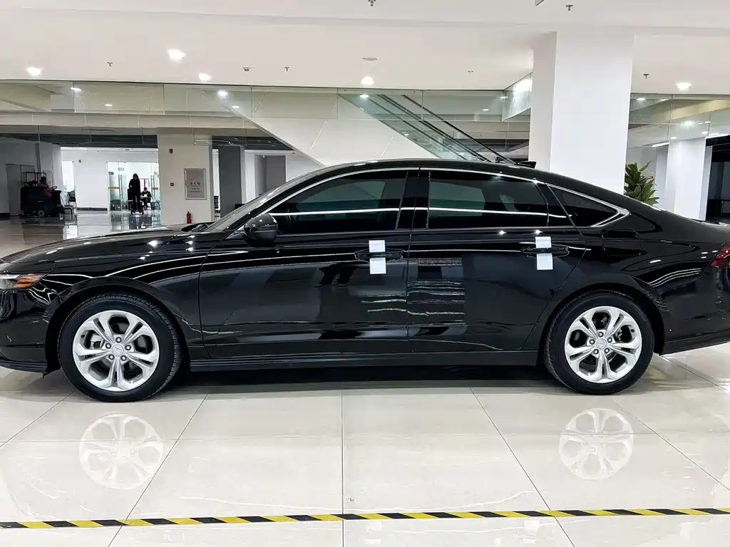 Honda Accord — миниатюра 3