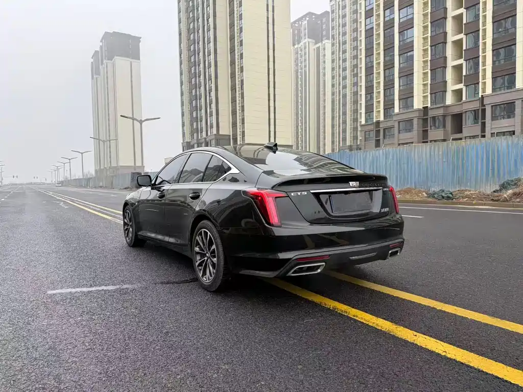 CADILLAC CT5