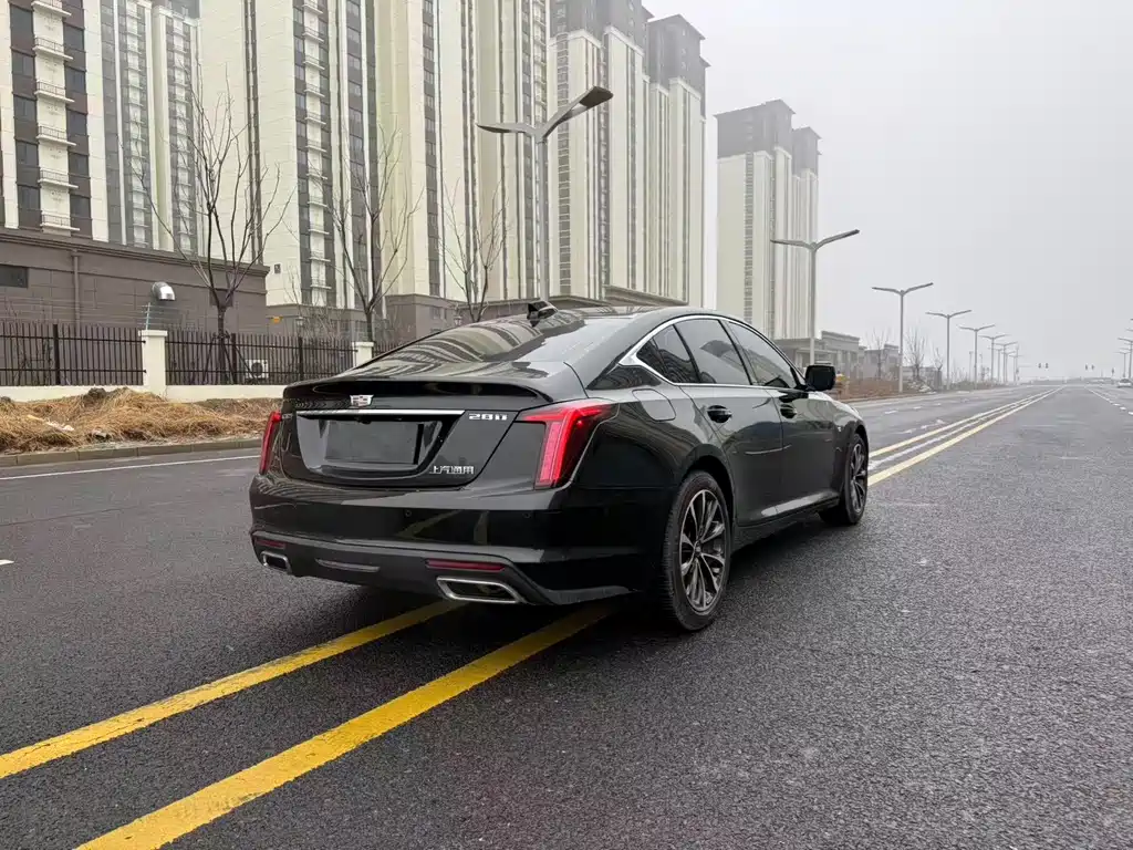 CADILLAC CT5