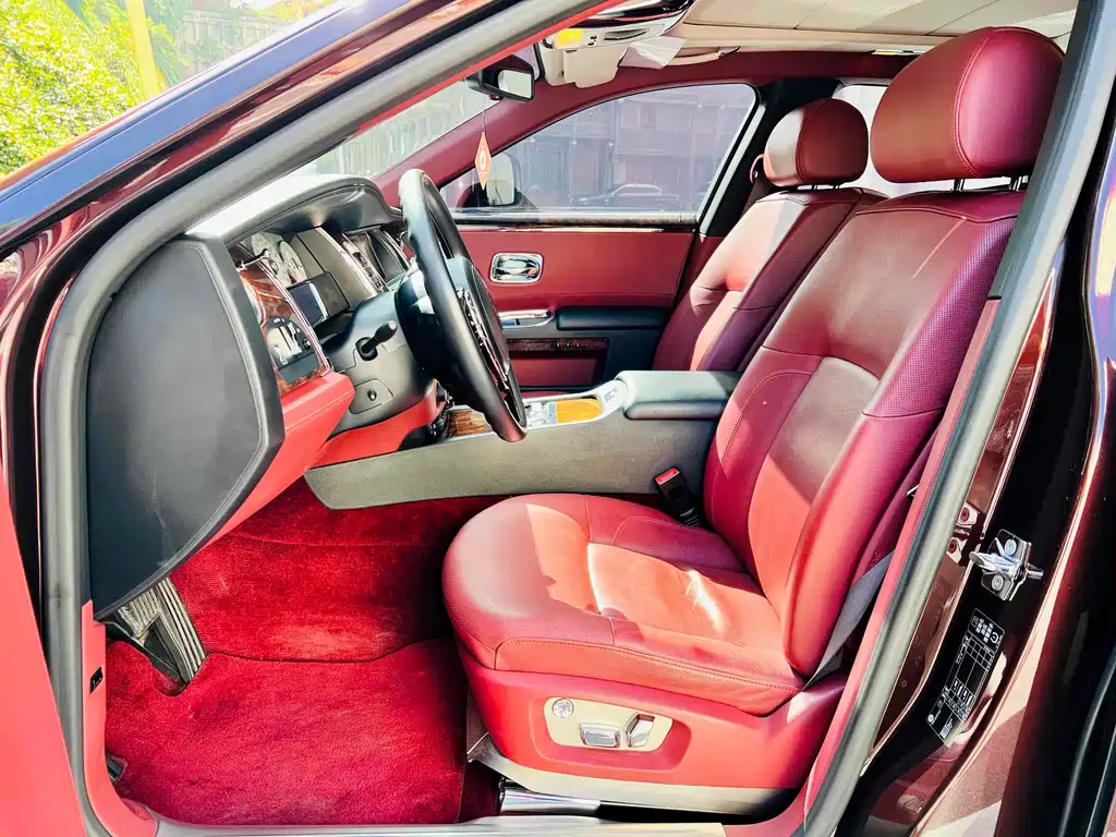 Rolls-Royce Ghost 2010 6.6T Standard