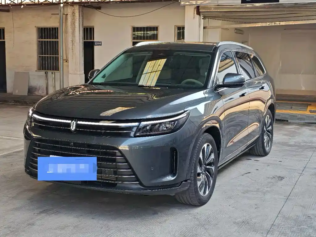 AITO M7