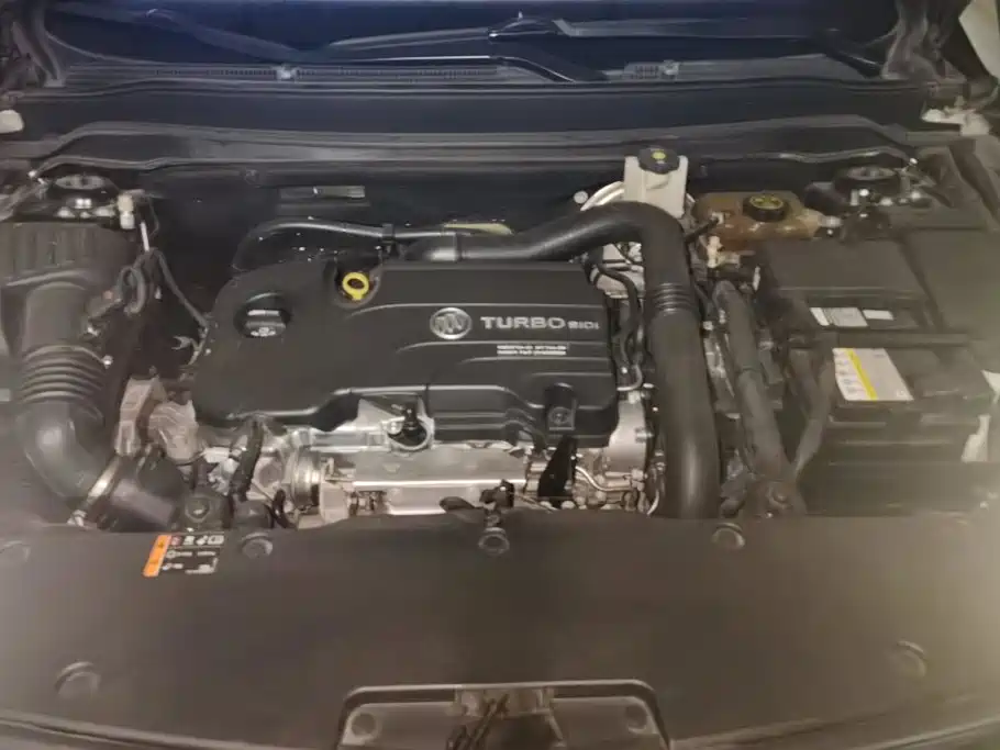 Buick Envision Plus — миниатюра 10