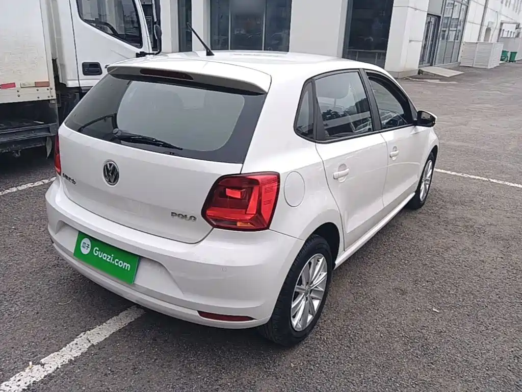 Volkswagen Polo — миниатюра 7