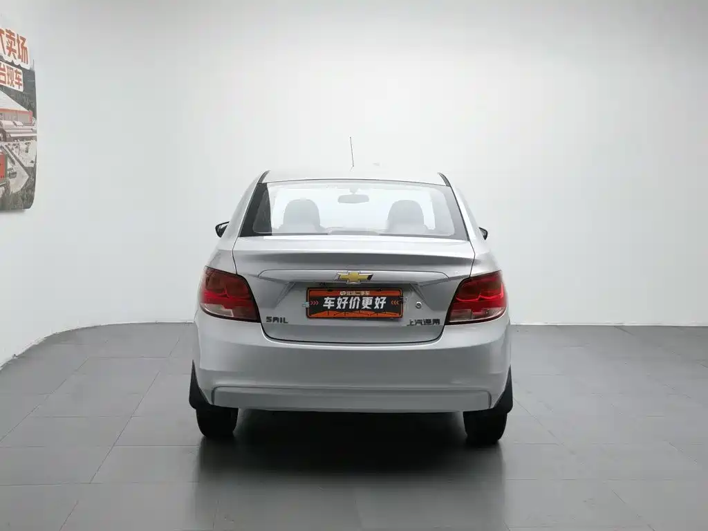 Chevrolet Sail 2015 3 1.5L MT