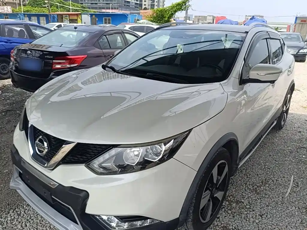 Nissan Qashqai — миниатюра 2