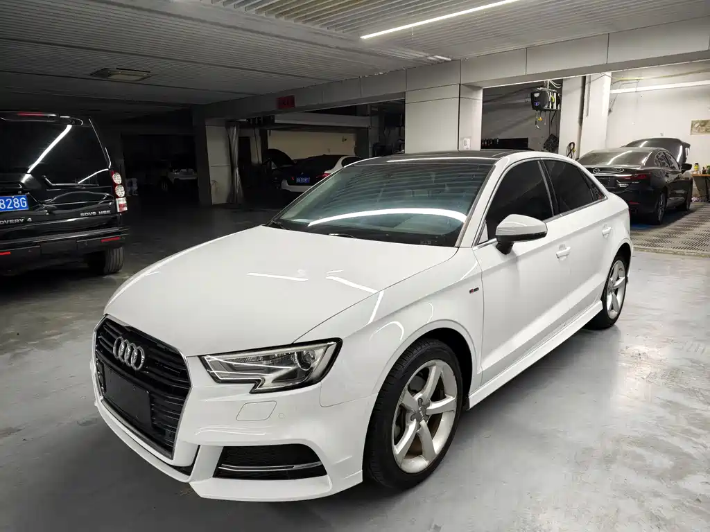 Купить Audi A3