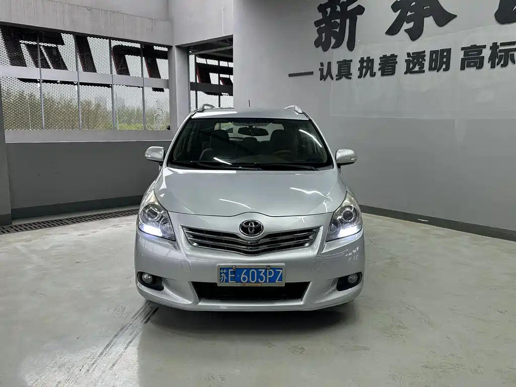 Toyota Verso 2012 180G CVT Comfort