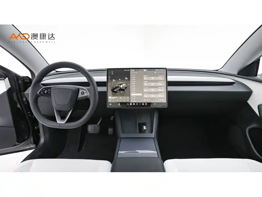 Tesla Model 3 — миниатюра 5