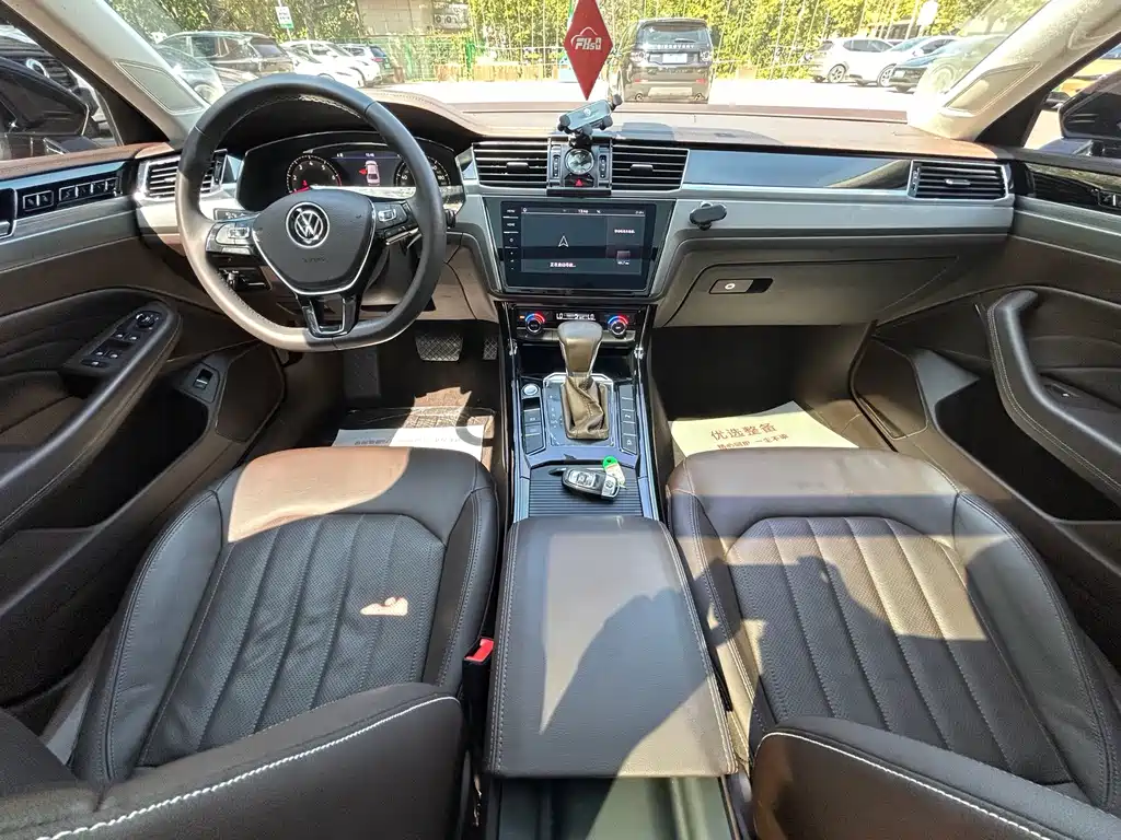 Volkswagen Phideon — миниатюра 13