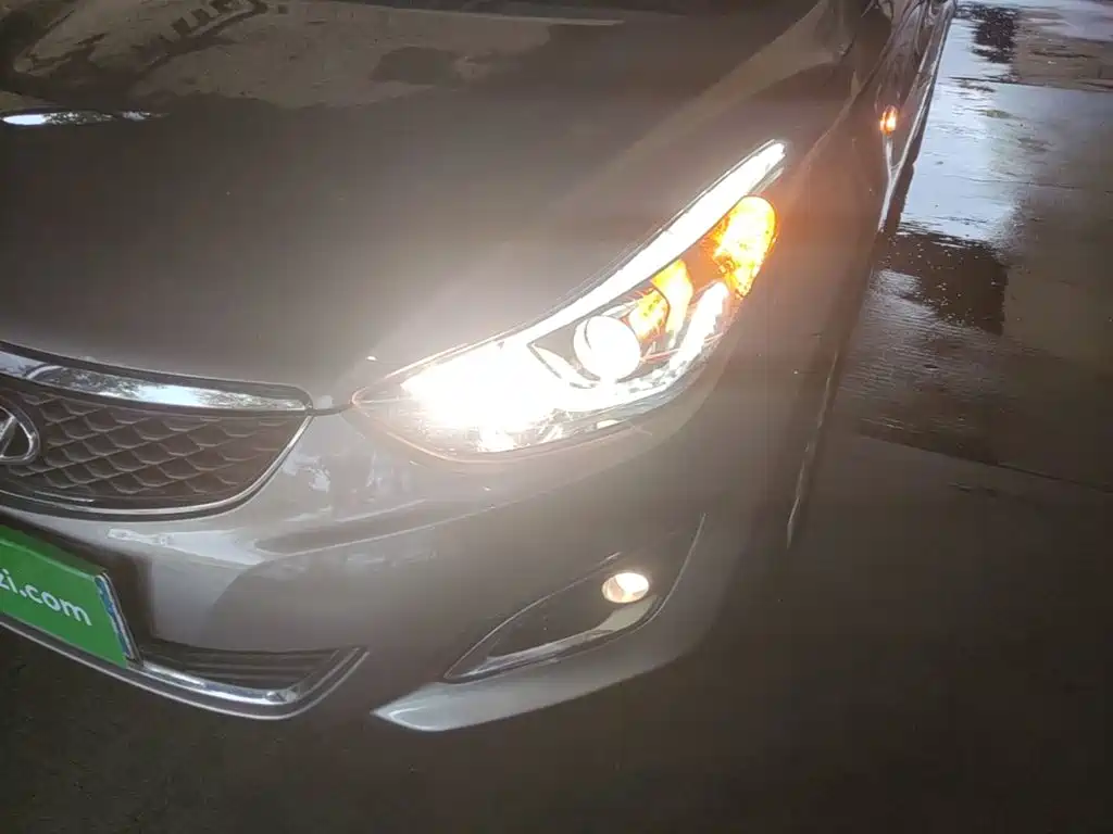 Hyundai Elantra Langdong — миниатюра 24
