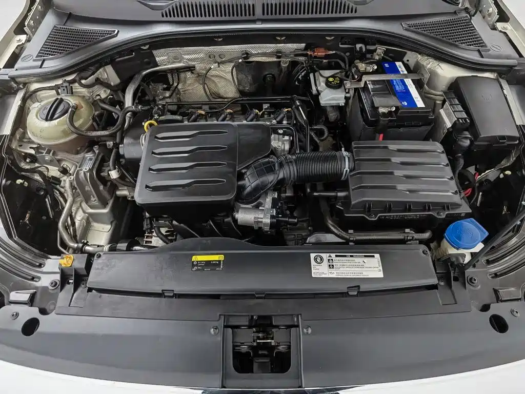 Volkswagen Lavida — миниатюра 6