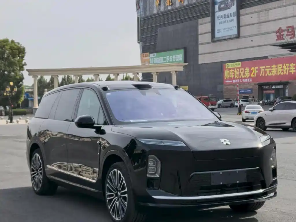 NIO ES8 — миниатюра 3