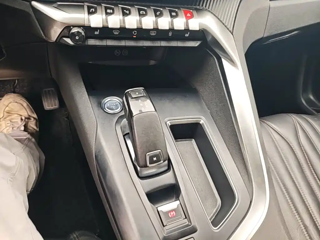 Peugeot 5008 — миниатюра 14