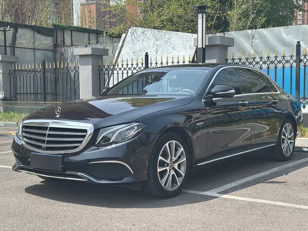 Mercedes-Benz E-Class 2019