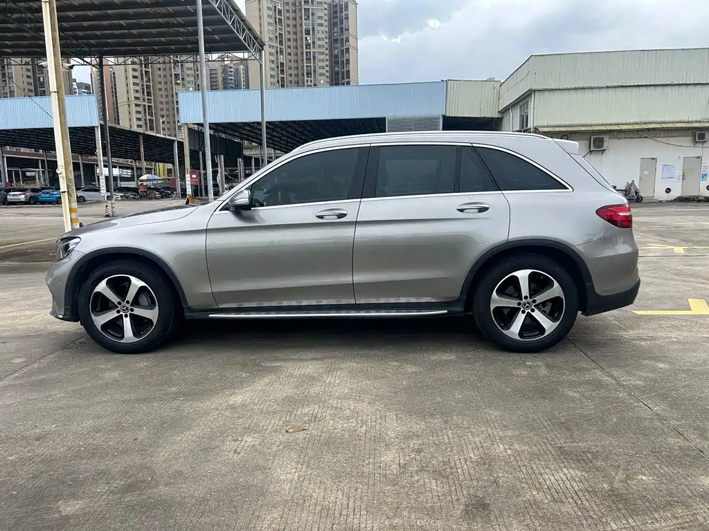 Mercedes-Benz GLC 2019 GLC 260 4MATIC