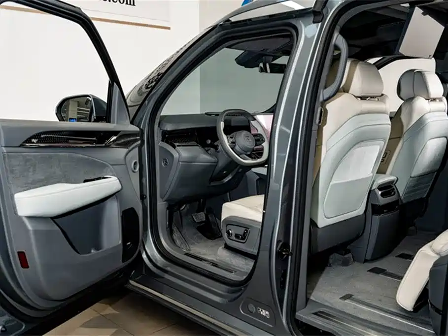 ZEEKR EXTREME KRYPTON 009