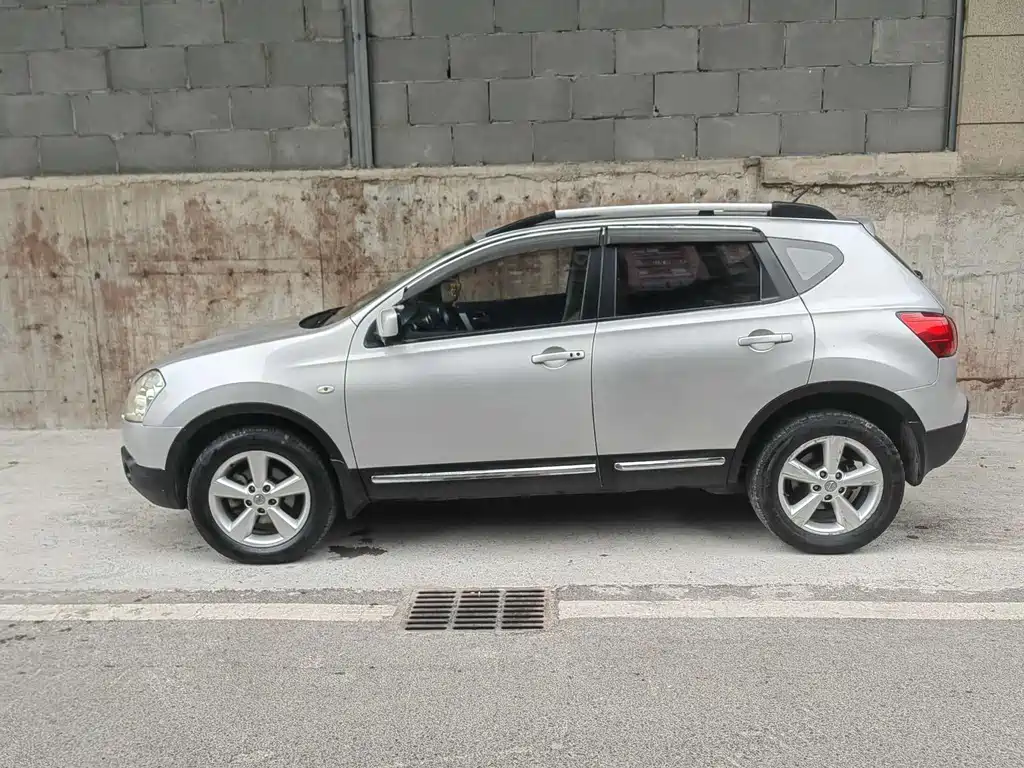 Nissan Qashqai — миниатюра 3