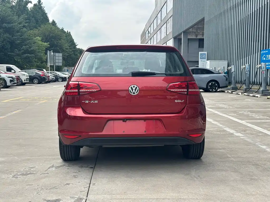 Volkswagen Golf — миниатюра 4