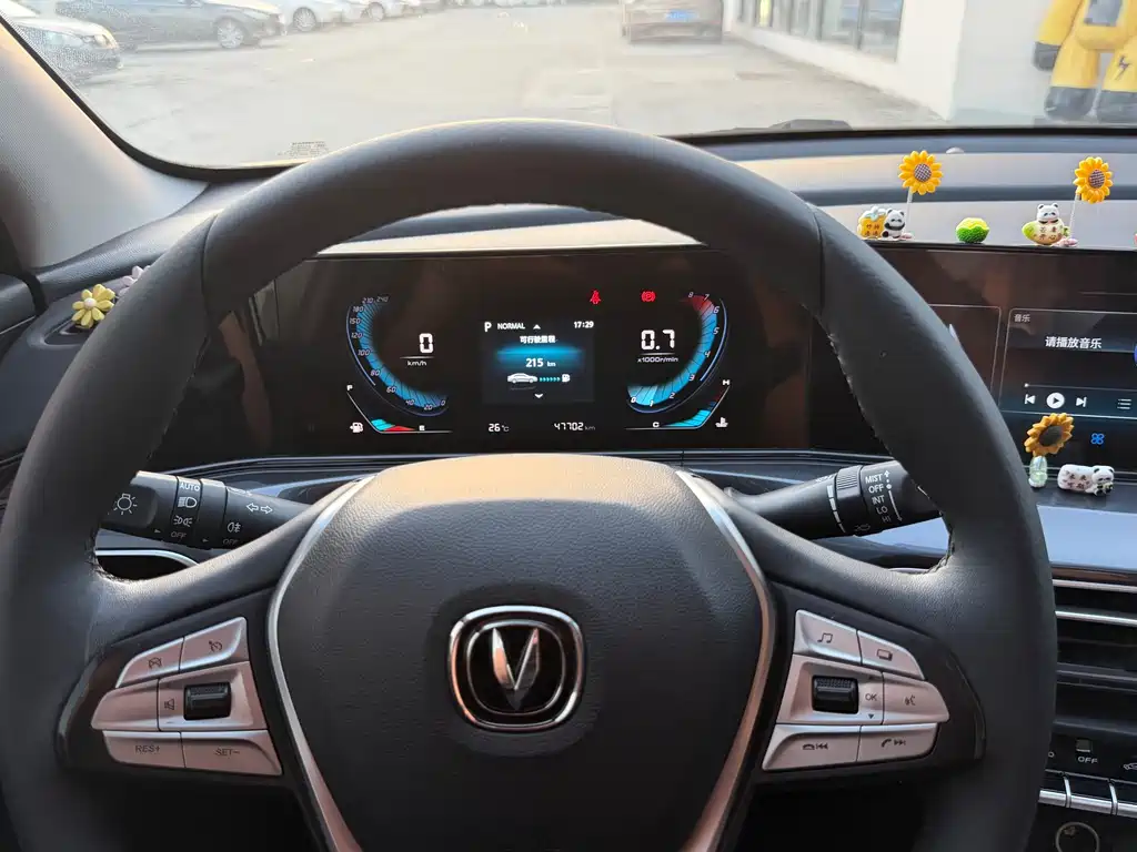 Changan Eado — миниатюра 9