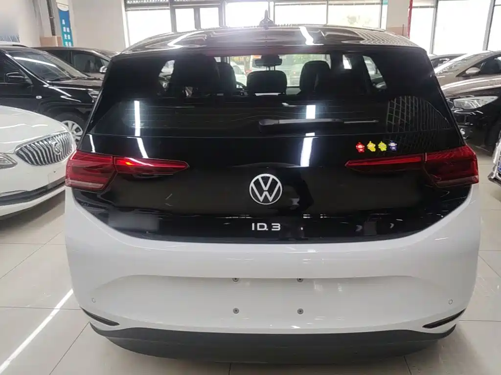 Volkswagen ID.3 — миниатюра 6