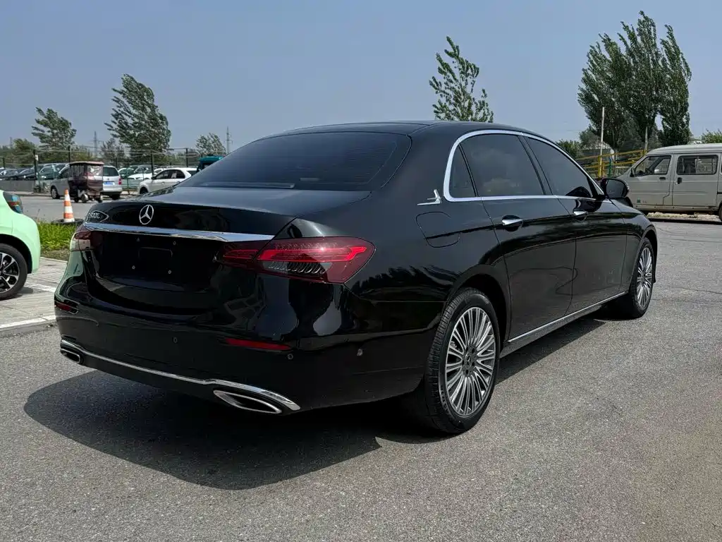 Mercedes-Benz E-Class E 2023 E 300 L Fashion