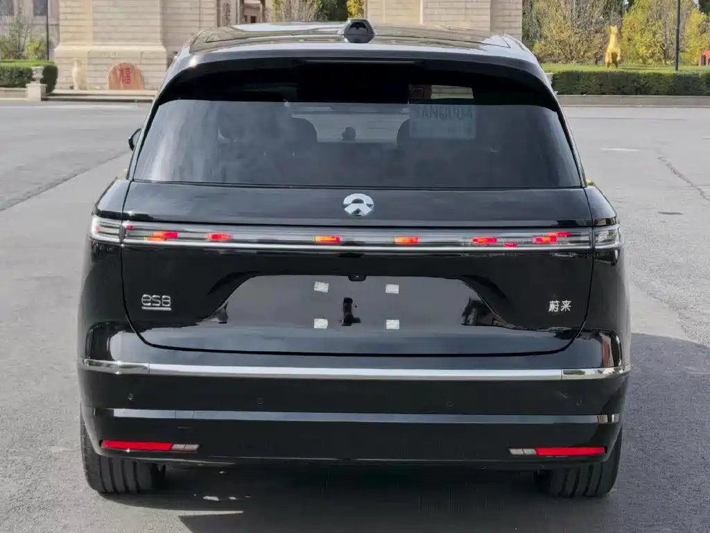 NIO ES8 — миниатюра 8