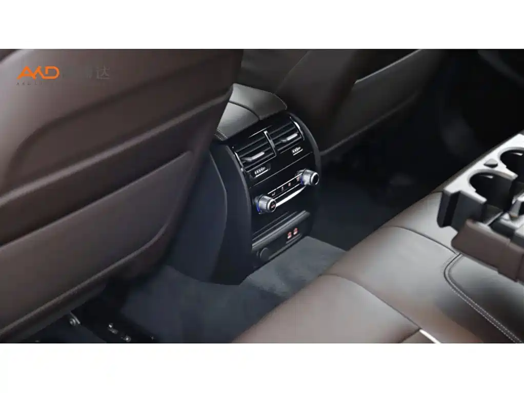 BMW 5 Series (Import) — миниатюра 9