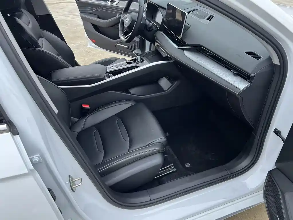 GEELY AUTOMOBILE XINGRUI