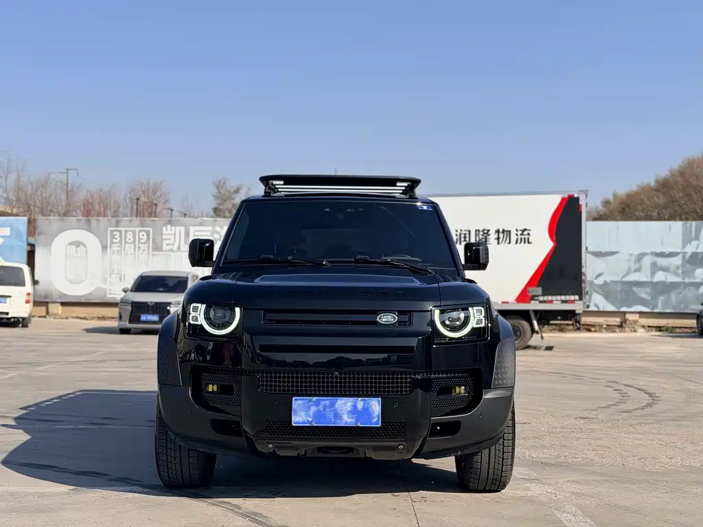 Land Rover Defender — миниатюра 2