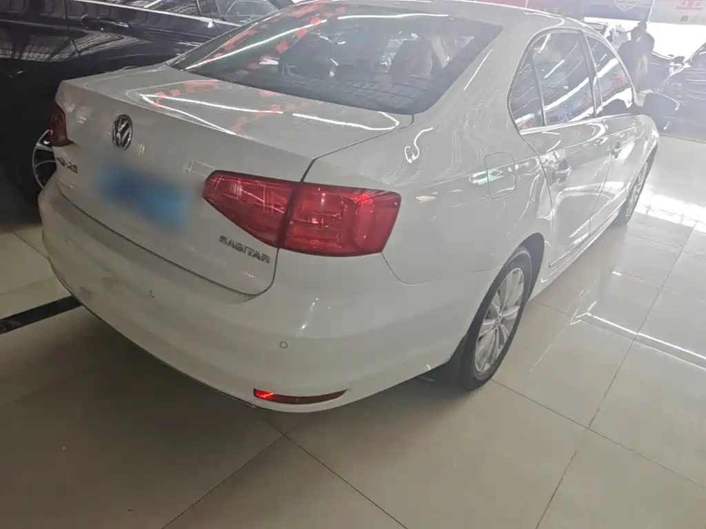 Volkswagen Sagitar — миниатюра 7