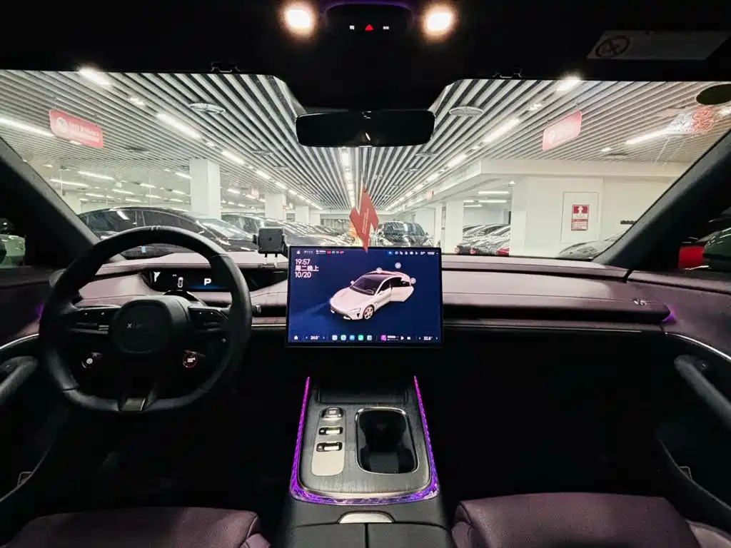 Xiaomi SU7 — миниатюра 8
