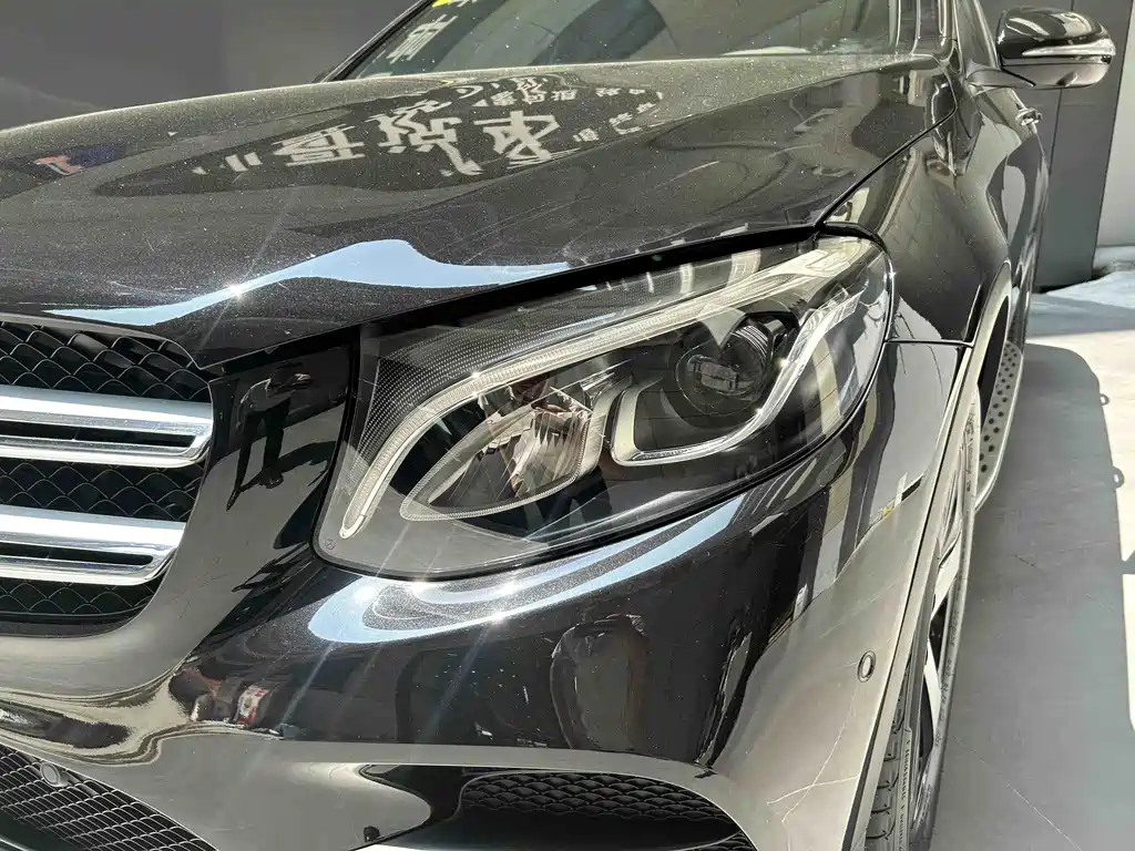 Mercedes-Benz GLC 2018 GLC 260 4MATIC Luxury