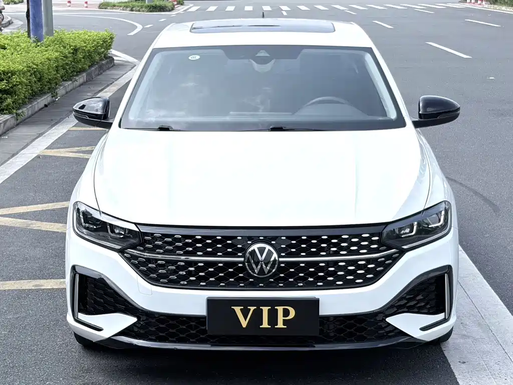 Volkswagen Lavida — миниатюра 5