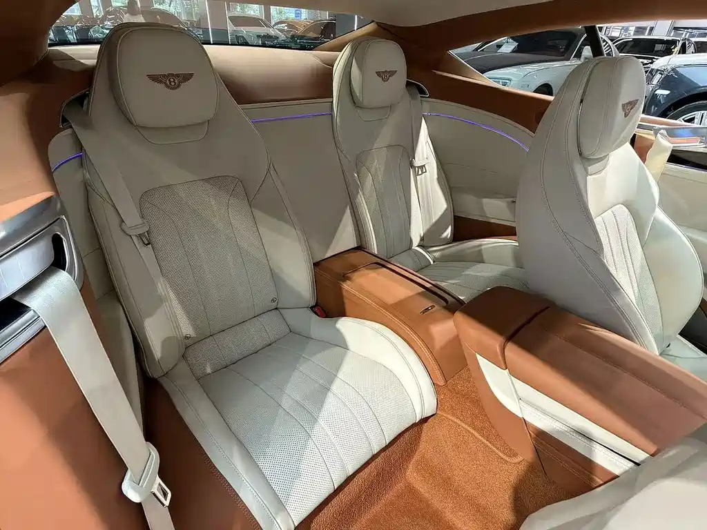 Bentley Continental — миниатюра 10