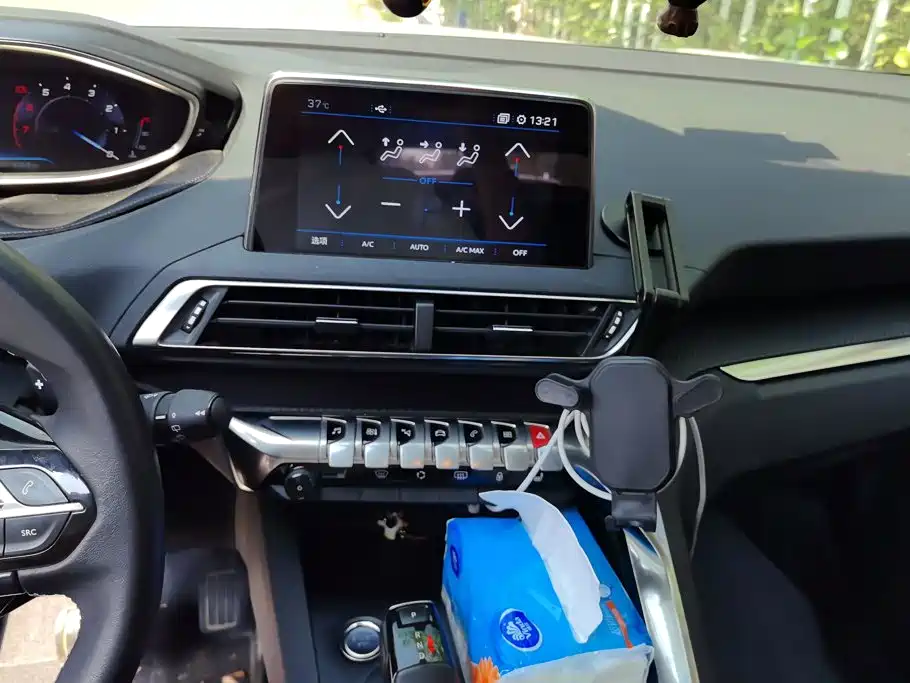 Peugeot 5008 — миниатюра 13