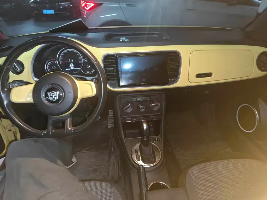 Volkswagen Beetle — миниатюра 5