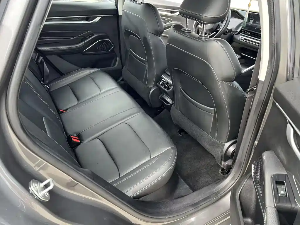 GEELY AUTOMOBILE EMGRAND