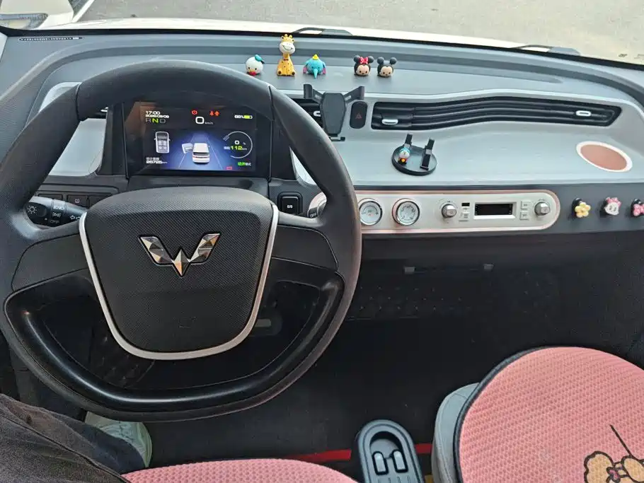 Wuling MINIEV — миниатюра 12
