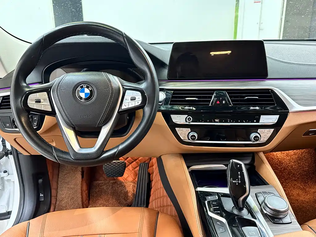 BMW 6 Series GT — миниатюра 11
