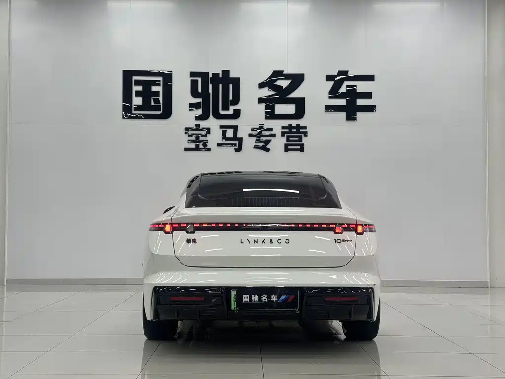 Lynk & Co 10 — миниатюра 4