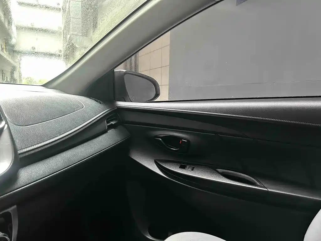 Toyota Yaris L Zhixuan YARiS L 2020 1.5L CVT Lead