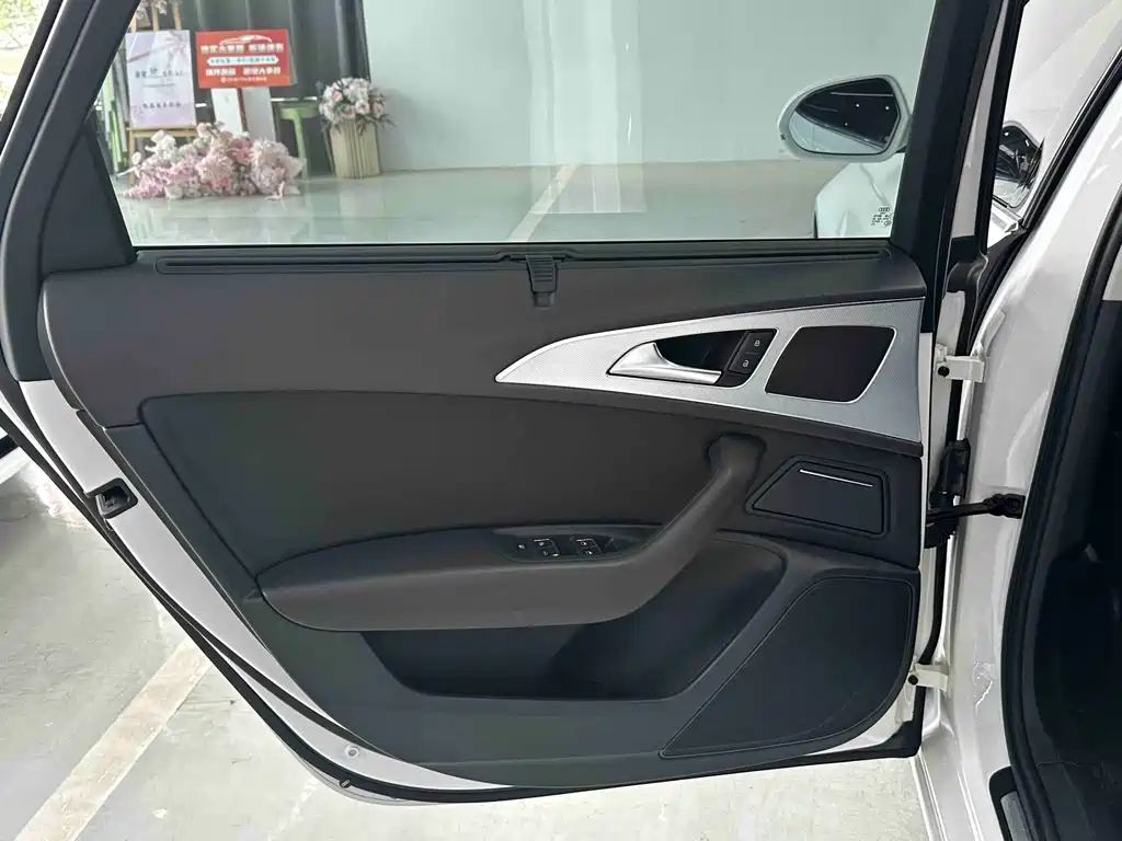 Audi A6L — миниатюра 18