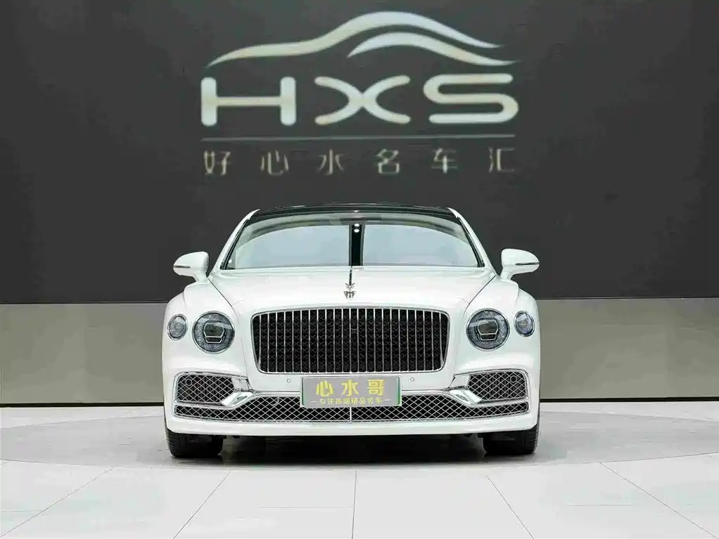 Bentley Flying Spur PHEV 2.9T V6 Hybrid, фото 2