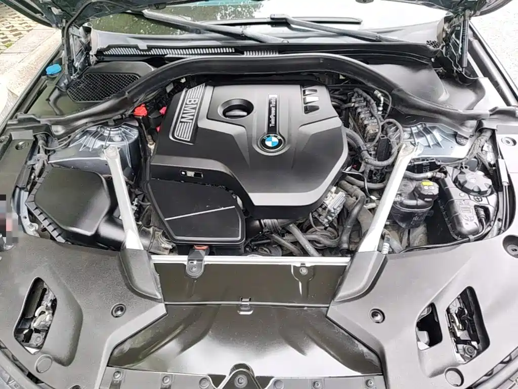 BMW 5 Series (Import) — миниатюра 20