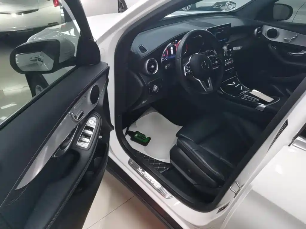 Mercedes-Benz GLC — миниатюра 16
