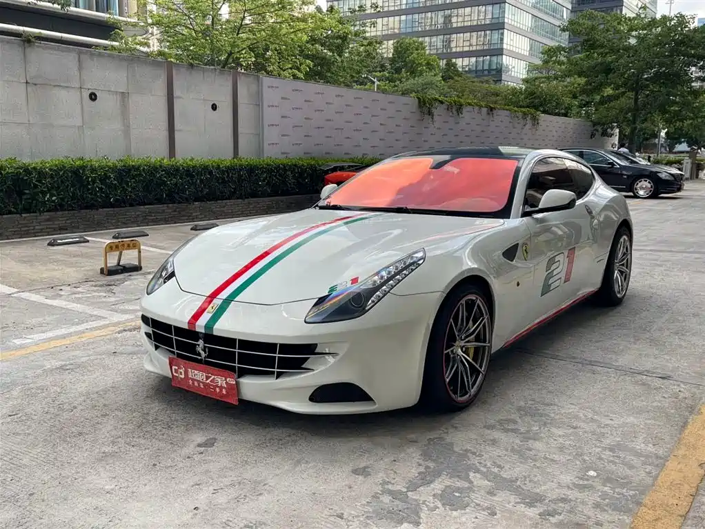 Ferrari FF 2012