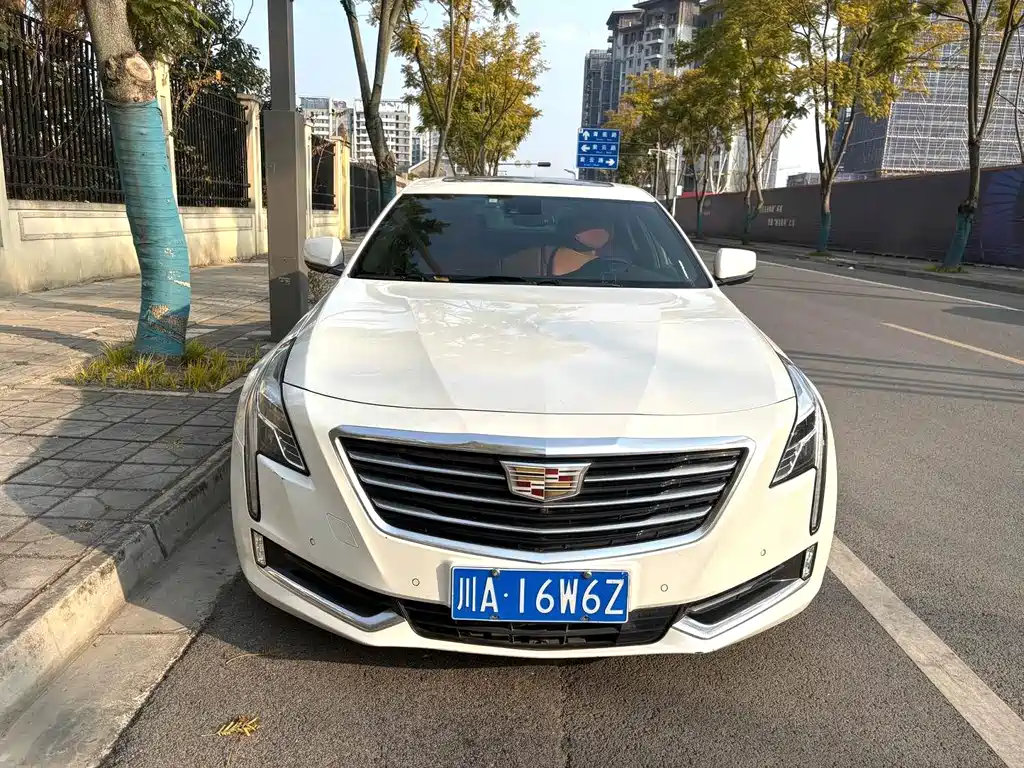 CADILLAC CT6