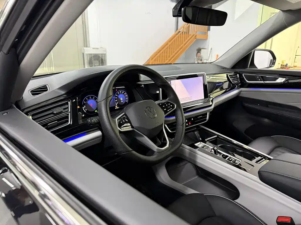 Volkswagen Teramont — миниатюра 10